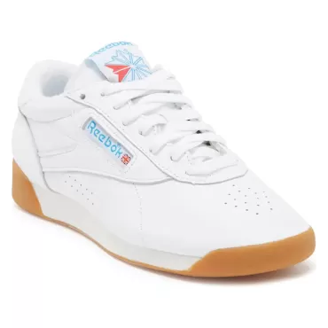 Sneaker Reebok Freestyle Low