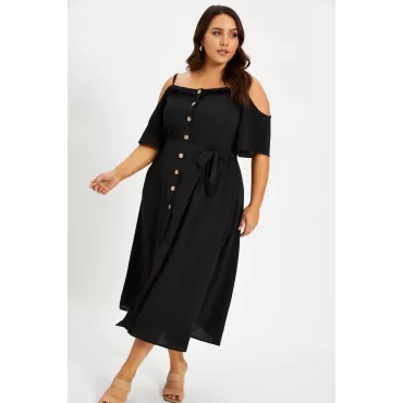 Robe noire boutonnée sur le devant à épaules dénudées Plus